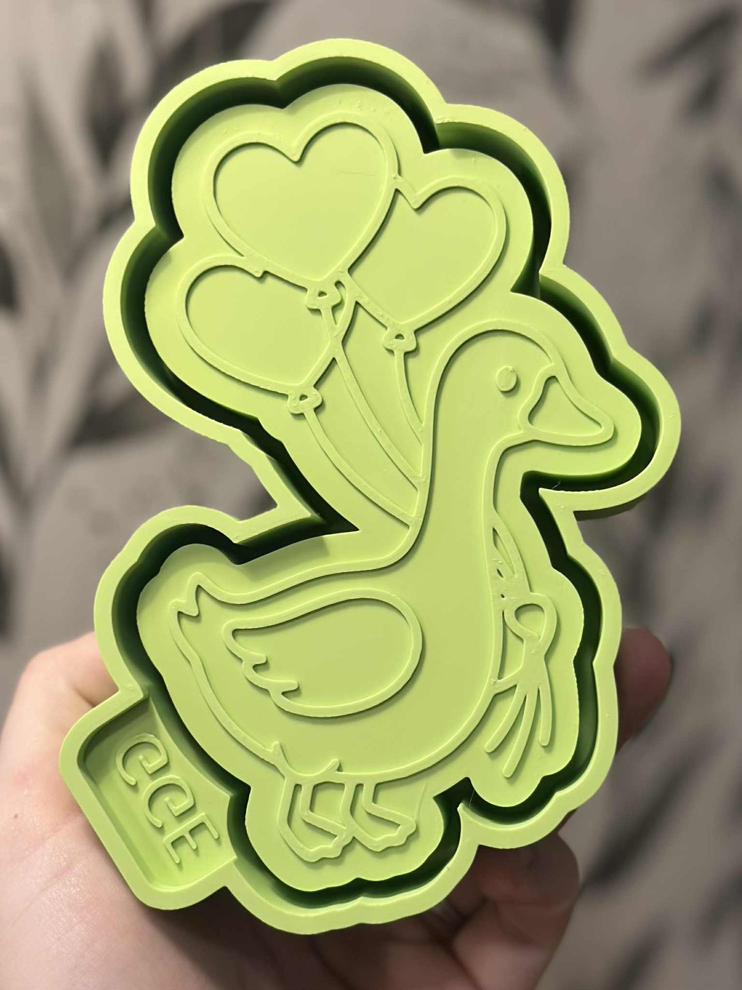 Goose with Heart Balloons - Silicone Mold