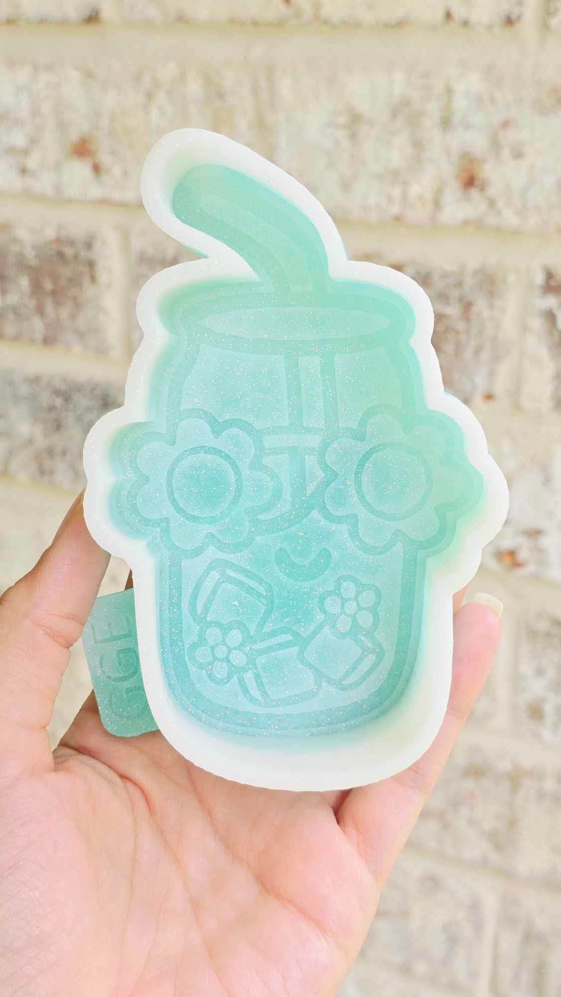 Cutie Drink w/Glasses - Silicone Mold