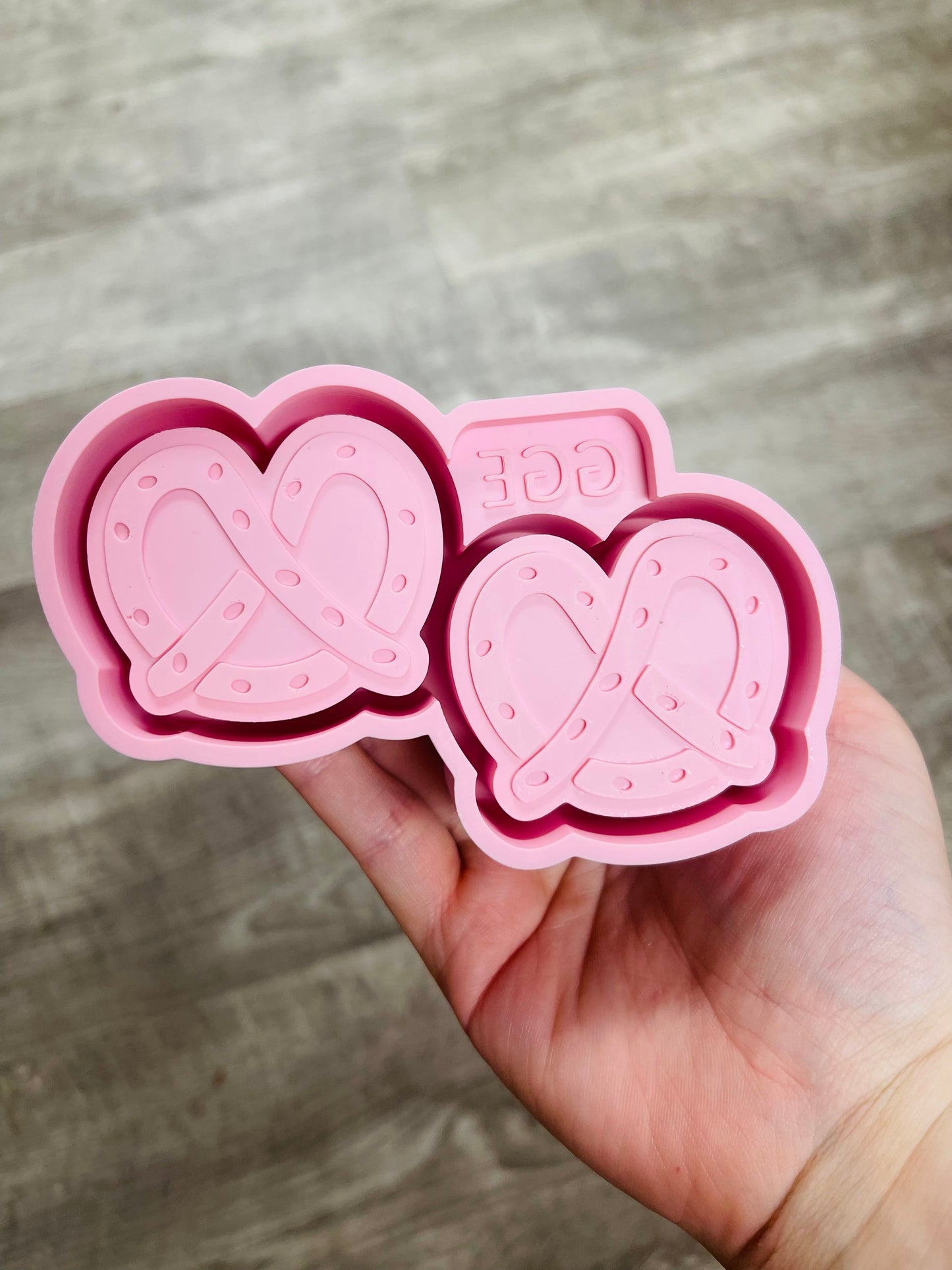 Pretzel Vent Clips - Silicone Mold