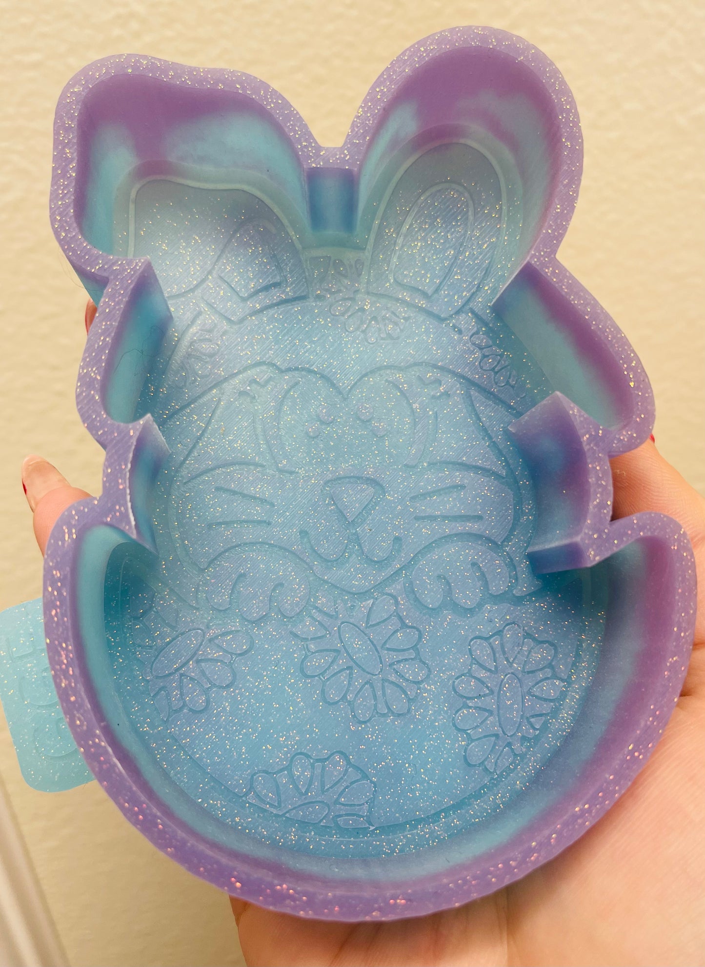 Egg Bunny - Concho - Silicone Mold