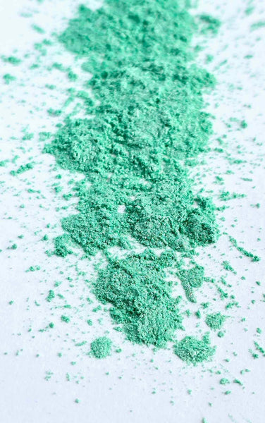 PEARL MICA 1OZ: Frosted Pine
