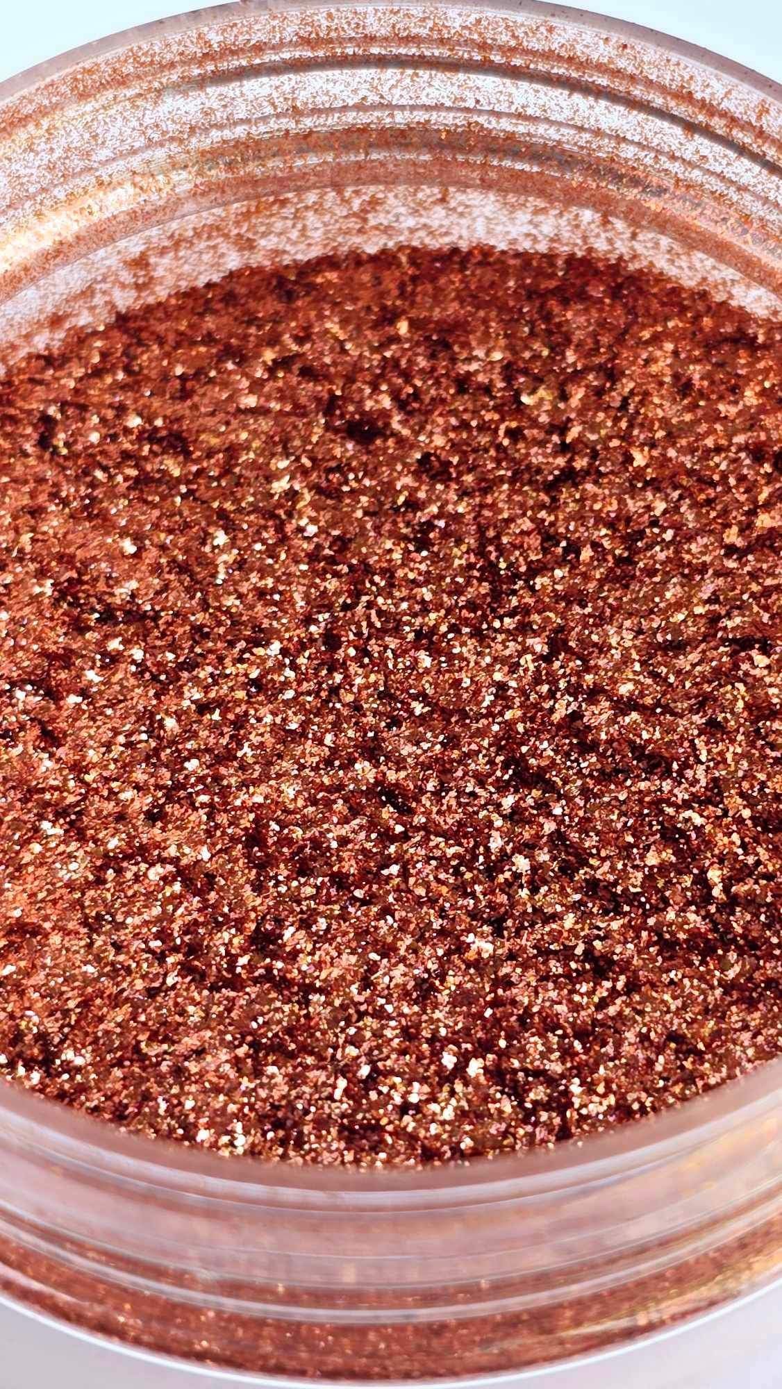 PEARL MICA FLAKE DUST 1OZ: Lick Rust