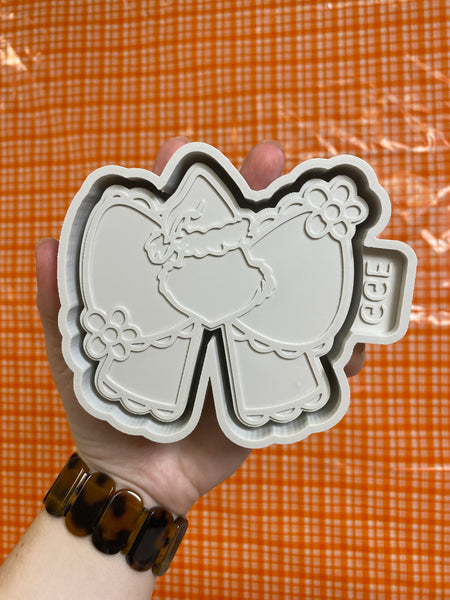 Grinch Bow Mold
