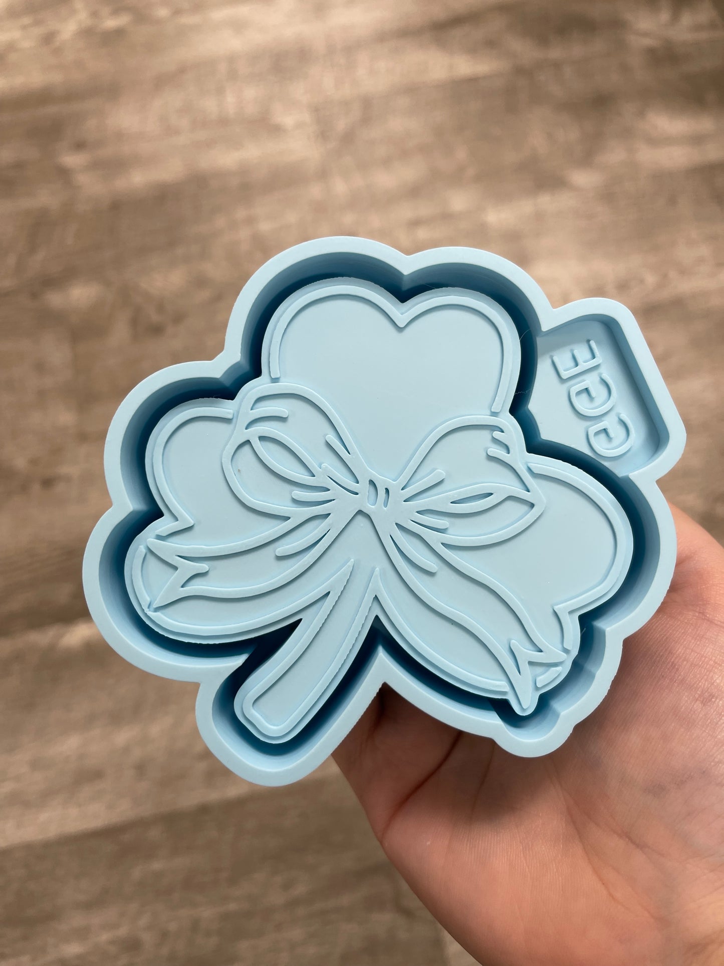 Shamrock with GGE Bow - Silicone Mold