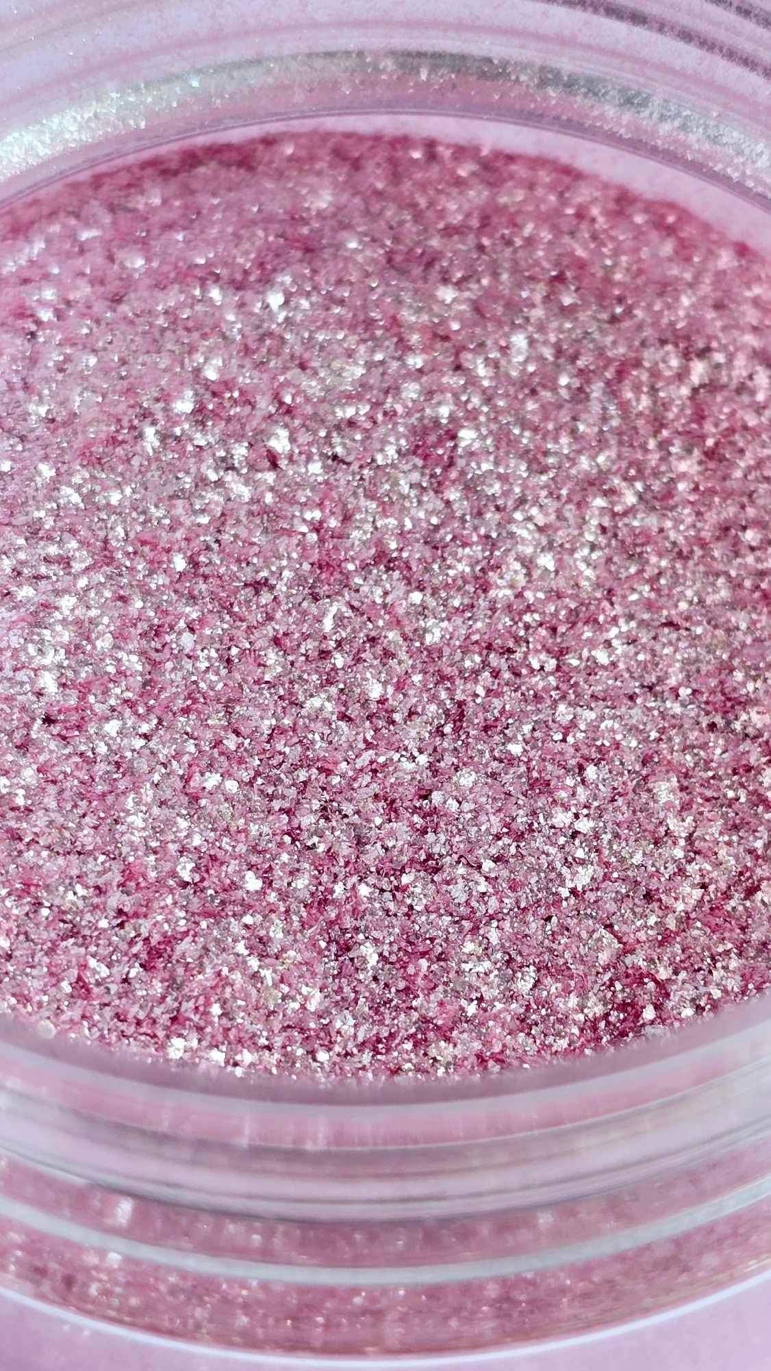 PEARL MICA FLAKE DUST 1OZ: Girl Gang