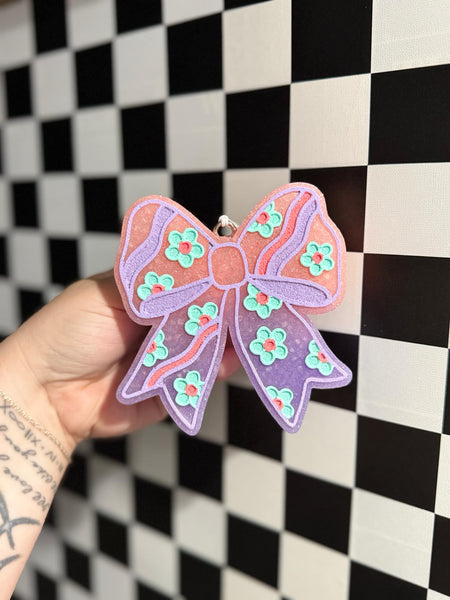 Silicone Mold: Bow - Groovy