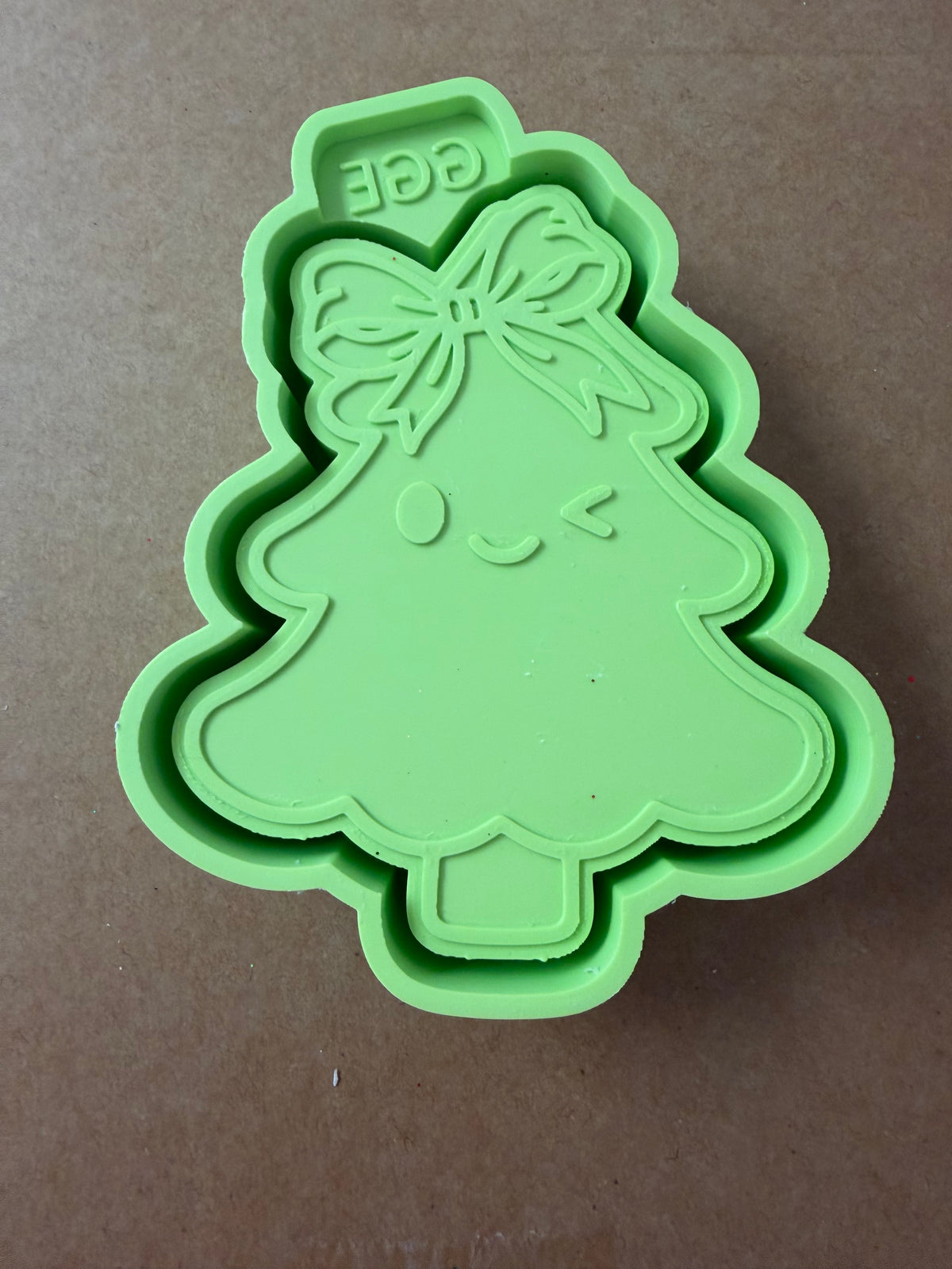 Christmas Tree Winking with GGE Bow- Silicone Mold