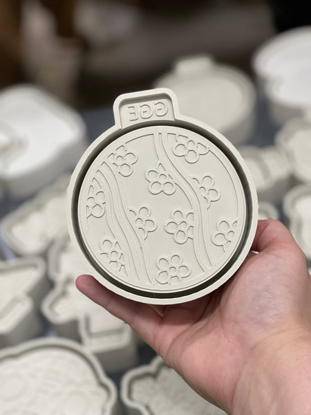 Silicone Mold: Circle - Groovy