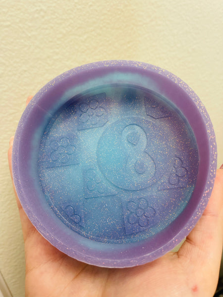 Silicone Mold: Groovy 8 Ball