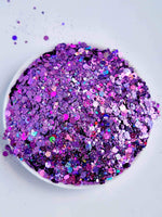 Holographic Chunky Mix: Cynder