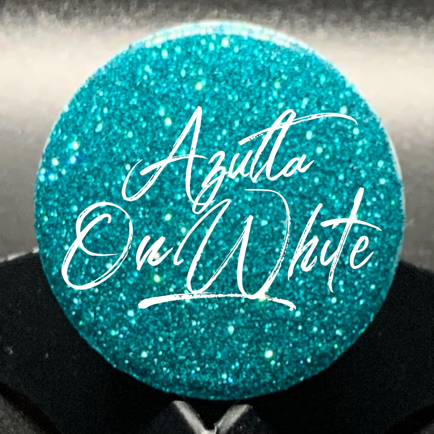 Fine Metallic: Azulta