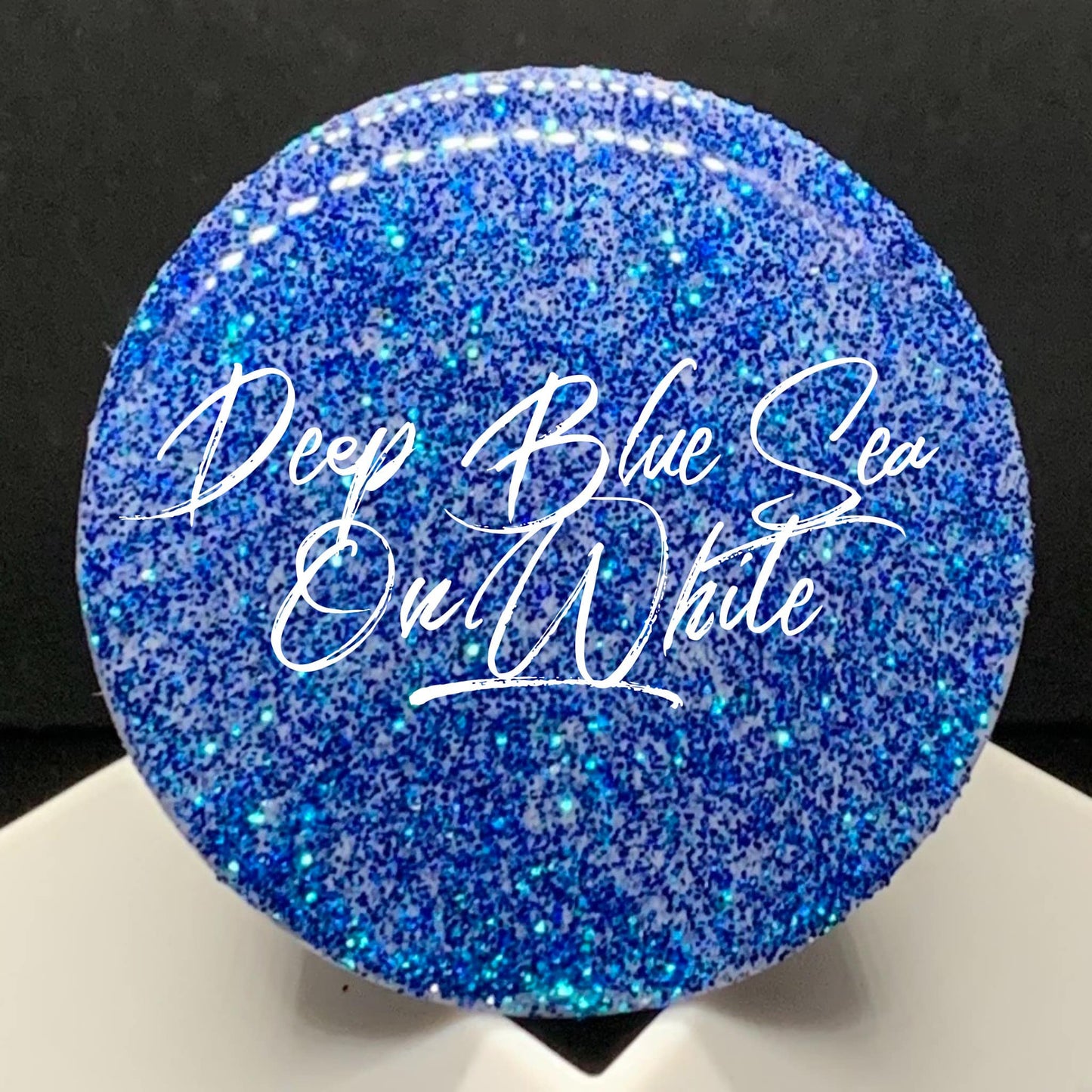 Fine chameleon: Deep blue sea