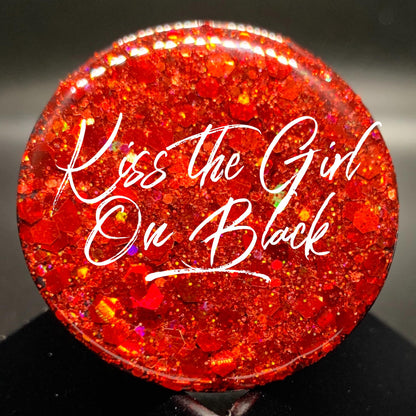 Holographic Chunky Mix: Kiss the Girl