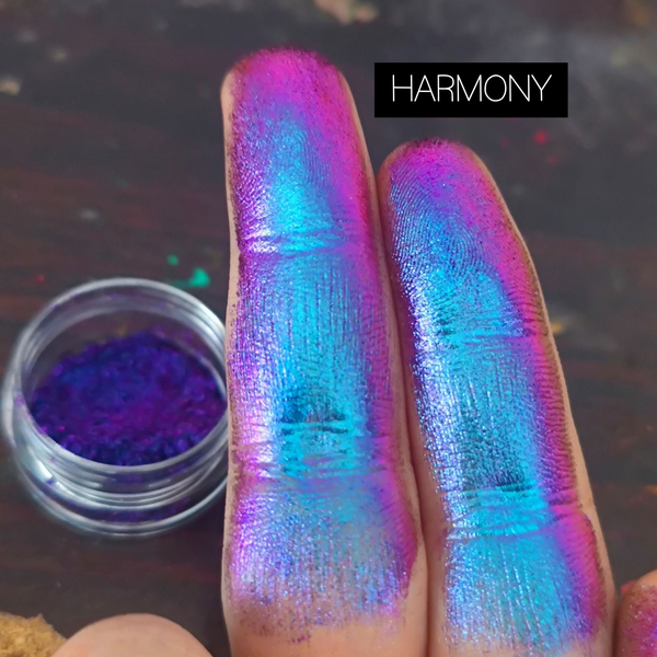 Chrome Chameleon Pigment: Harmony