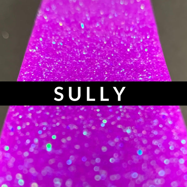 Fine Iridescent: Sully